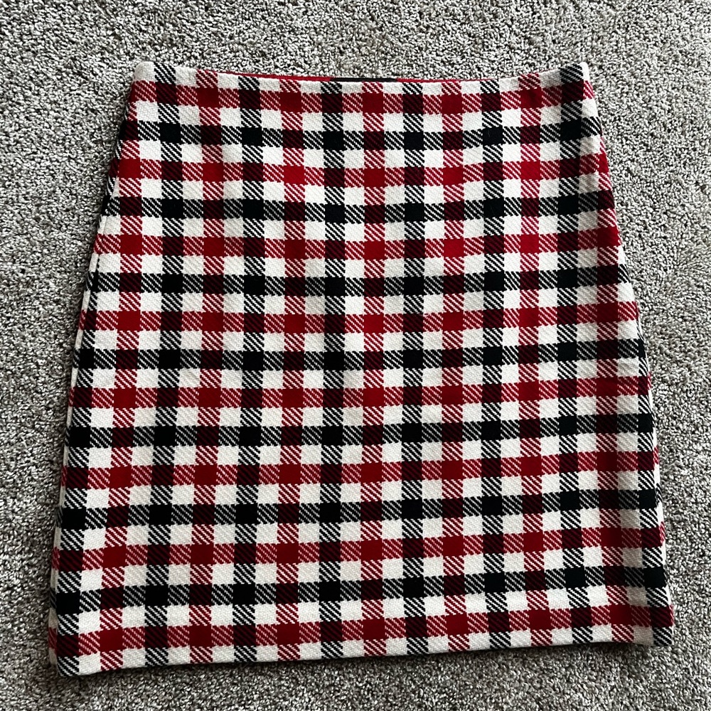 Talbots Mini Skirt *NEVER WORN WITH TAGS*